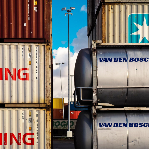 container-3857620_1920